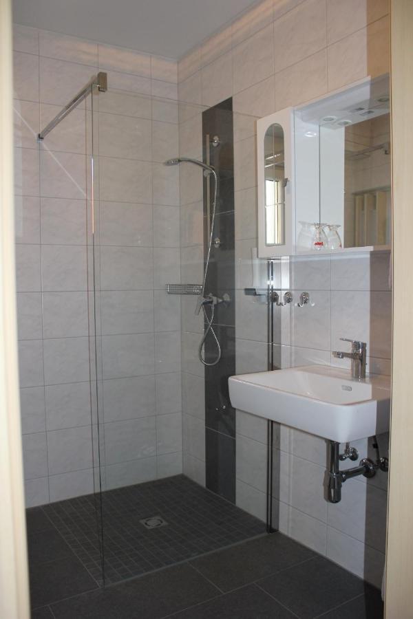Gasthof Zum Mohrn Oberwoelz Stadt Ngoại thất bức ảnh