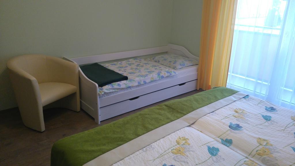 Gasthof Zum Mohrn Oberwoelz Stadt Ngoại thất bức ảnh